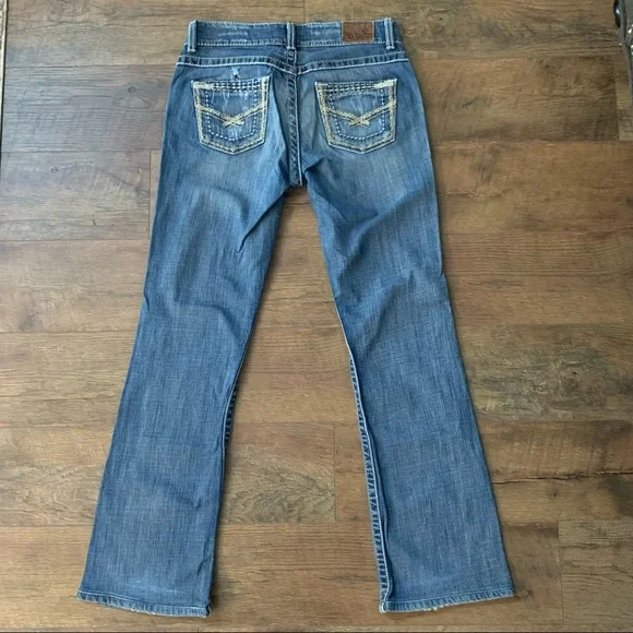 BKE Distressed Boot Cut Denim Jean Bundle 26 X 33 1/2 and 26 x 31 1/2 - Picture 5 of 14